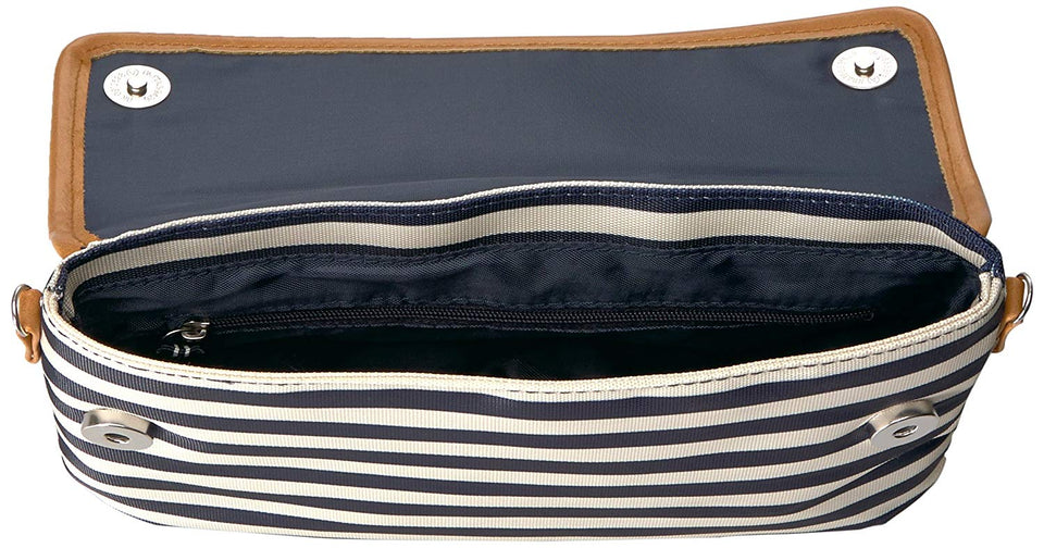 Nautica Perfect Carry-All RFID Blocking Mini Crossbody - portafolios para muñeca